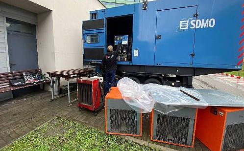 Нагрузочные испытания дизельных генераторов SDMO D440 и PRAMAC GSW275